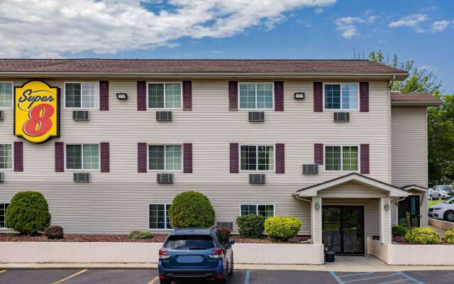 Super 8 by Wyndham Johnstown/Gloversville