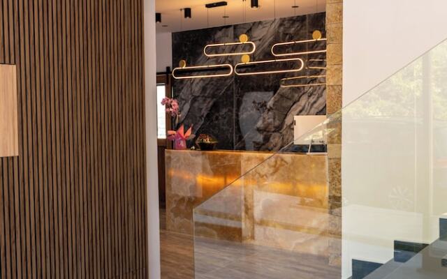 Litan Hotel