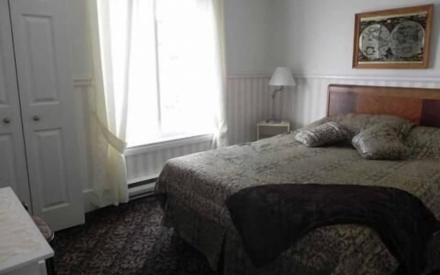 Salmon River Country Inn