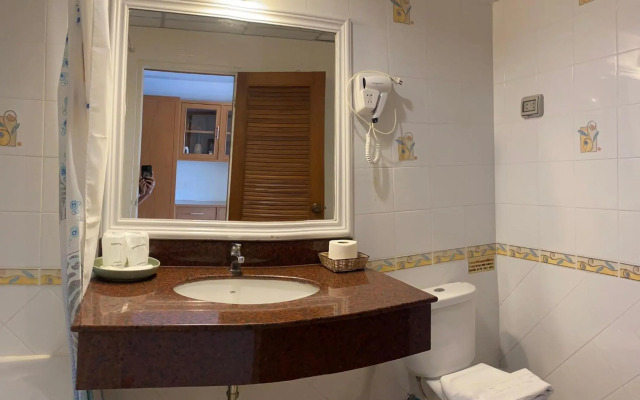 Seaview Hotel Sriracha