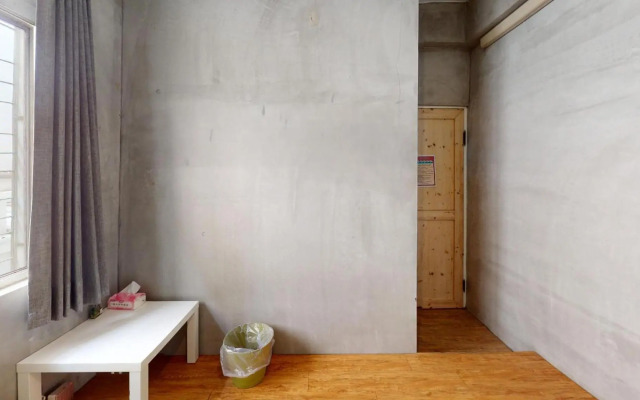 MatchBox Hostel
