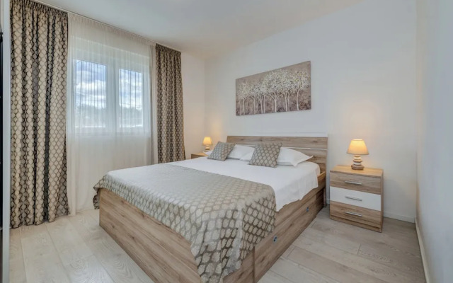 Villa Aurora Mare - Kaštel Novi