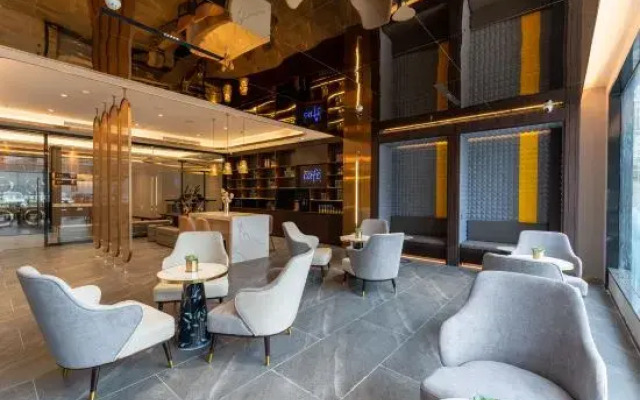 Homeinn Plus Hotel (Chaozhou  People's Square)