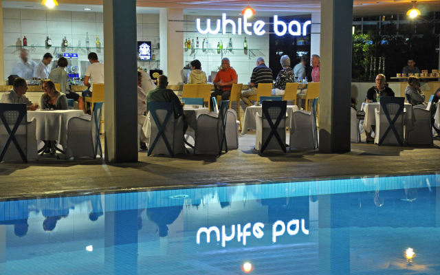 Baia Lara Hotel