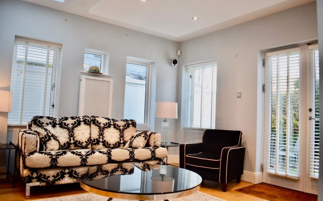 Refurbished Traditional Dublin Townhouse