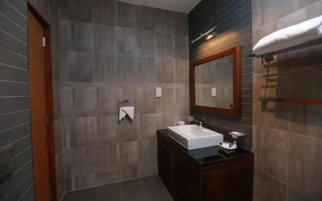 Refresh Hotel