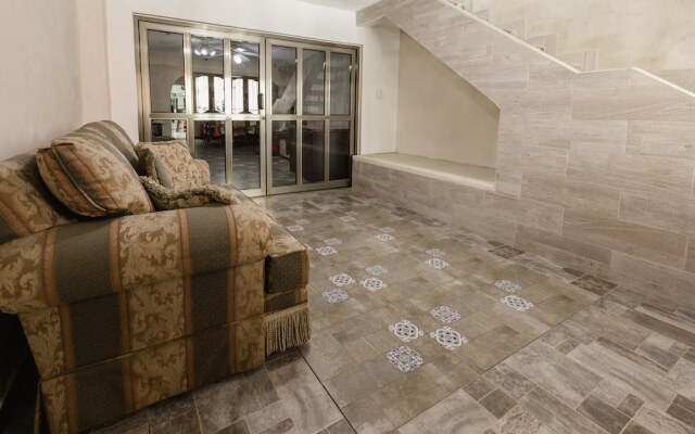Suite Studio Serviced Apartments