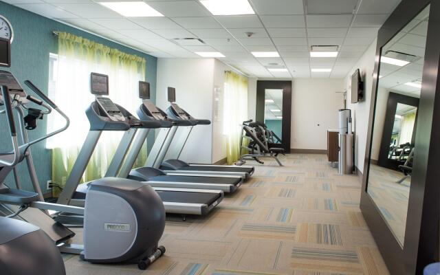 Holiday Inn Express & Suites Rock Falls by IHG