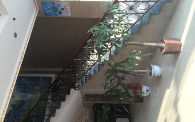 Hexin Hotel