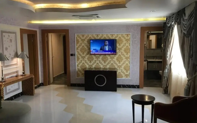 Best Premier Hotel