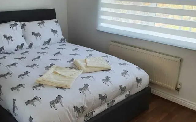 Affluent Apartment Warepoint