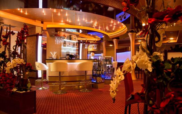 Lifestyle Hotel
