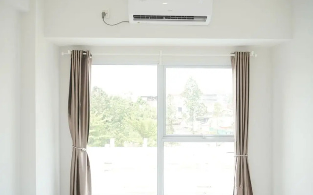 Good And Comfy 1Br (No Kitchen) At Citra Living Apartment
