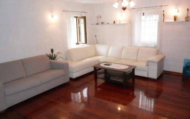 Apartments Štefanac