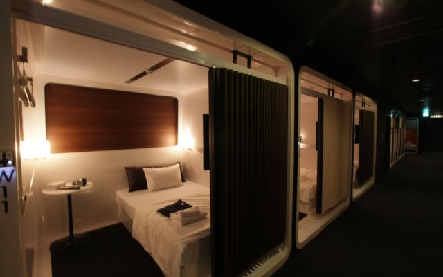 First Cabin Haneda Terminal 1