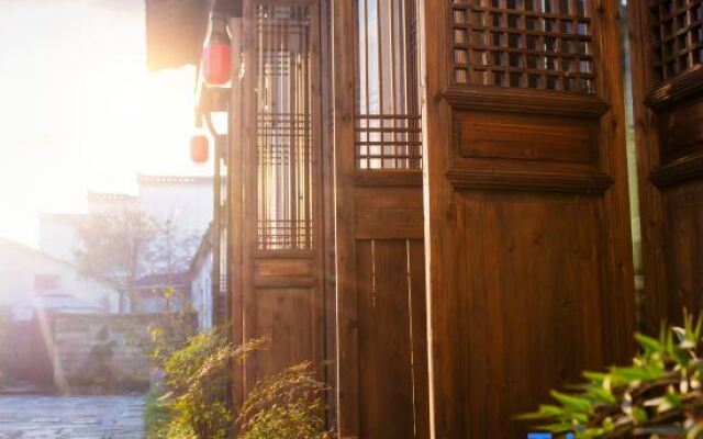 Wuhuatang Boutique Hostel