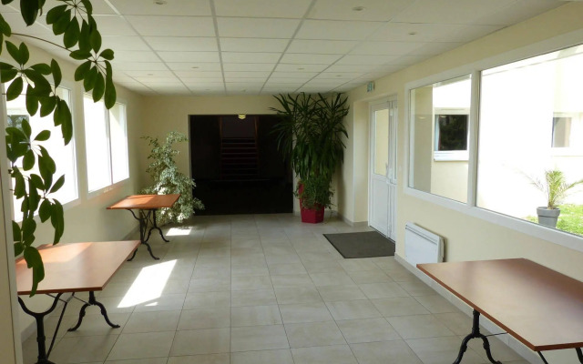 Brit Hotel Reims La Pompelle