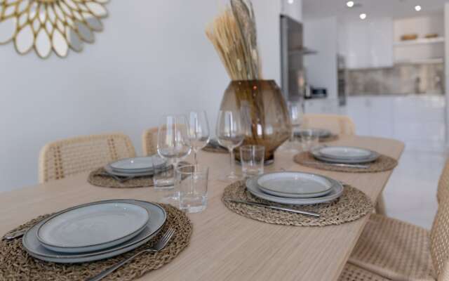 HiGuests - Opal Tower Marina