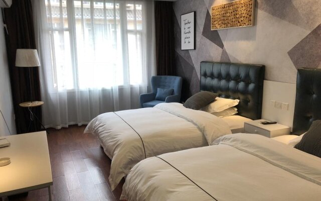 Emeishan Jixiang Hotel