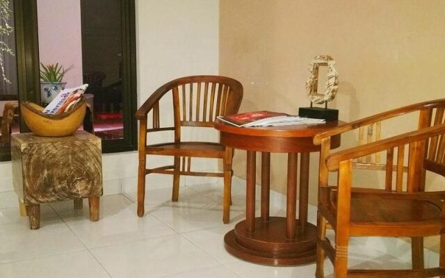 Adelia Hotel