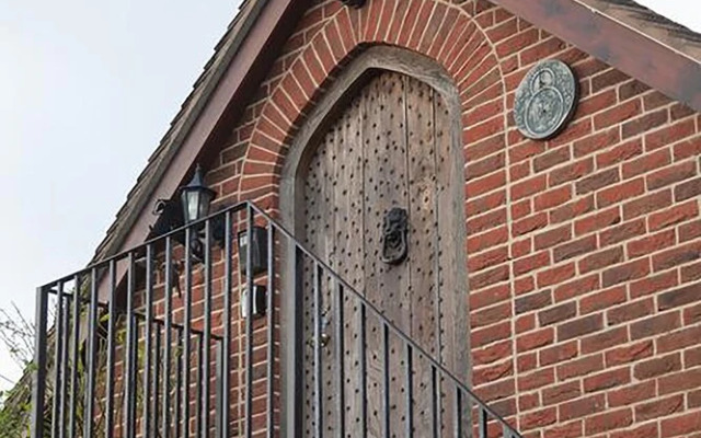 Lyde Cross Coach House