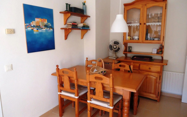 Sol Fenals De Luxe Only Family