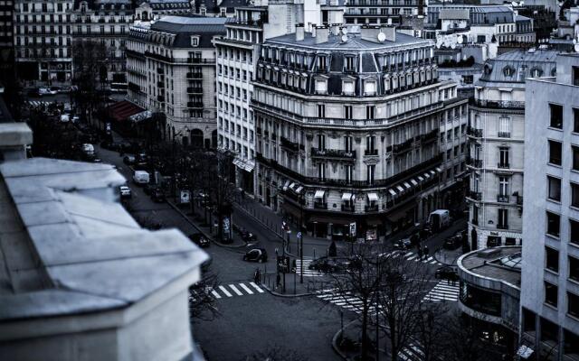 Prince de Galles, a Luxury Collection Hotel, Paris