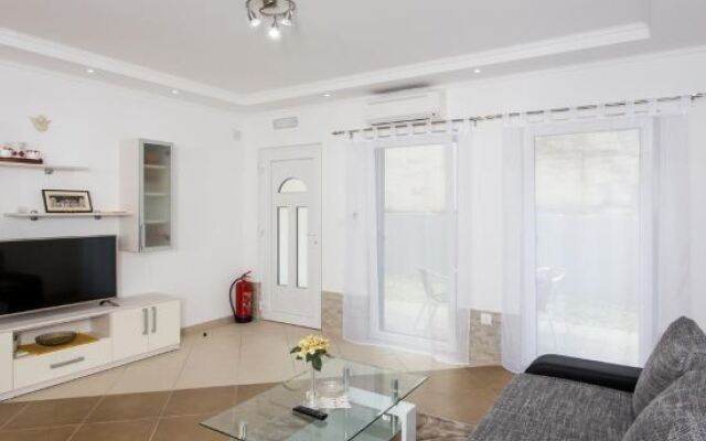 Apartment Pekoc