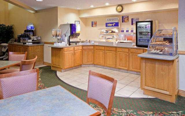 Holiday Inn Express Washington by IHG