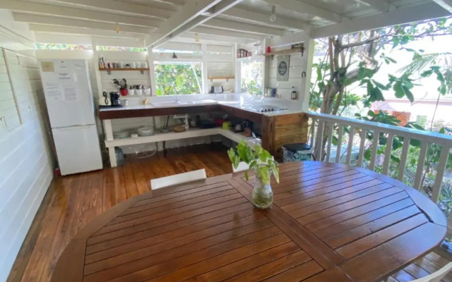 Akunamatata Guest House Cul de Sac