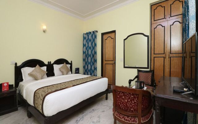 OYO 12311 Hotel Annus Holidays