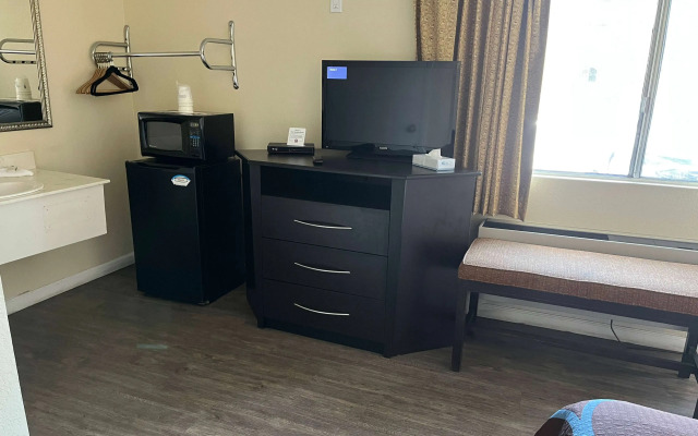 Super 8 by Wyndham Red Bluff