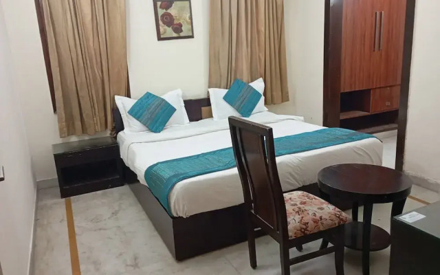 Hotel Royal India - DLF Phase 2