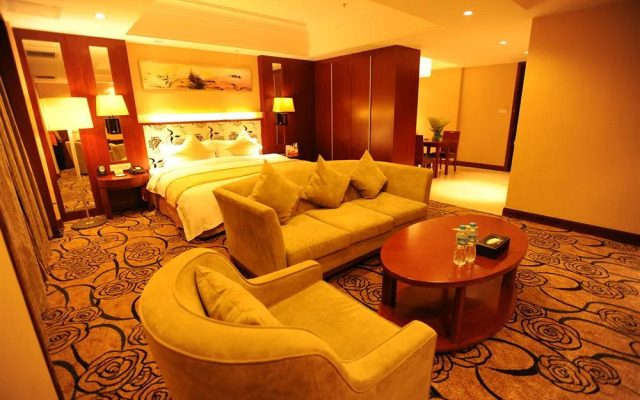 Cosmic GuangDong International Hotel