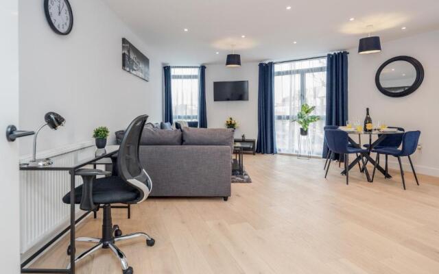 Watford Cassio Deluxe - Modernview Serviced Accommodation