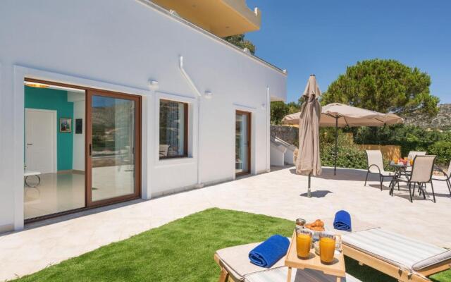Cap Bleu Seafront Holiday Home