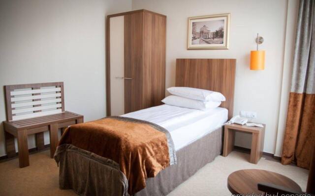 Hotel Ambasador