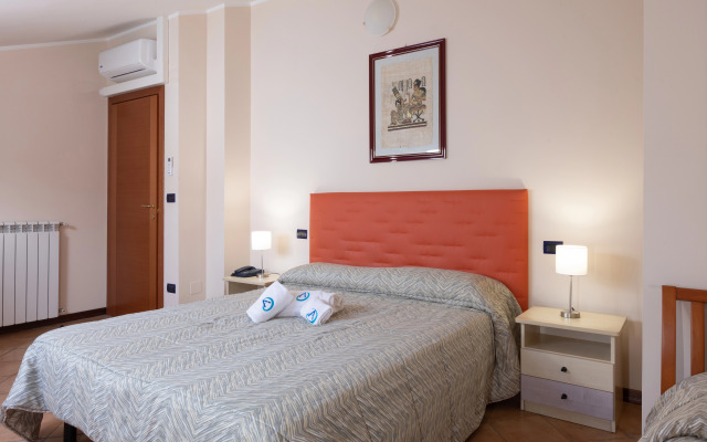 Azzurro Hotel Residence