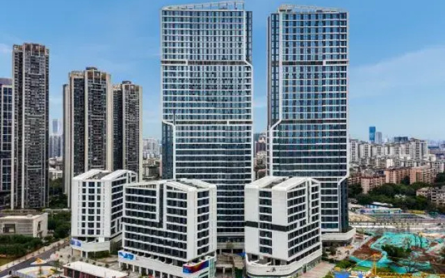 Earl Apartment No.1 (Guangzhou Yangang Subway Station)