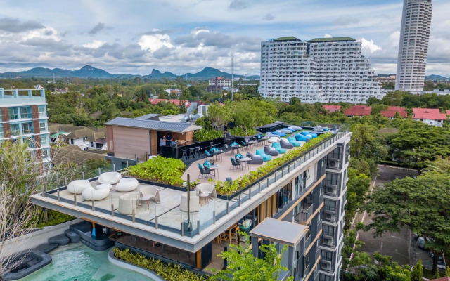 Cross Vibe Pattaya Seaphere