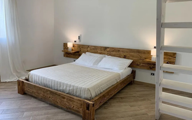 Charming Villa With Swimming Pool