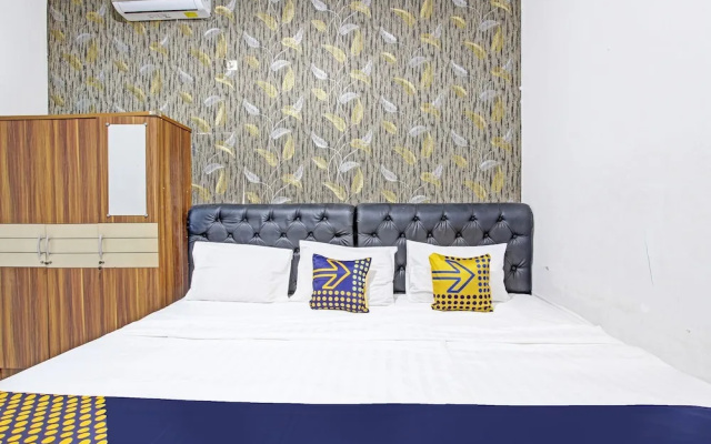SPOT ON 91521 Mayong Guesthouse