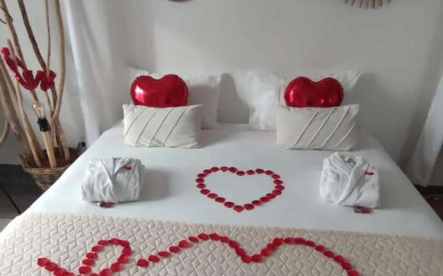 TOPAZE Nuitée Romantique avec Jacuzzi