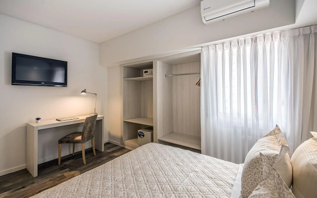 Sennac Hotel
