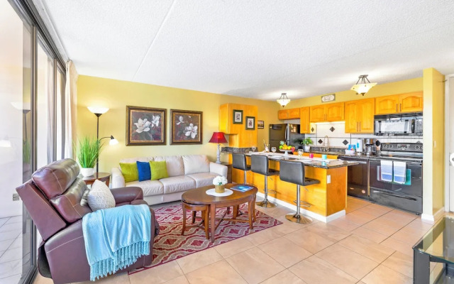 Waikiki Banyan 1BR Condos with No Parking