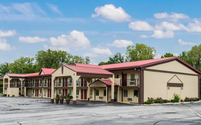 Econo Lodge Marion, IN, 46952