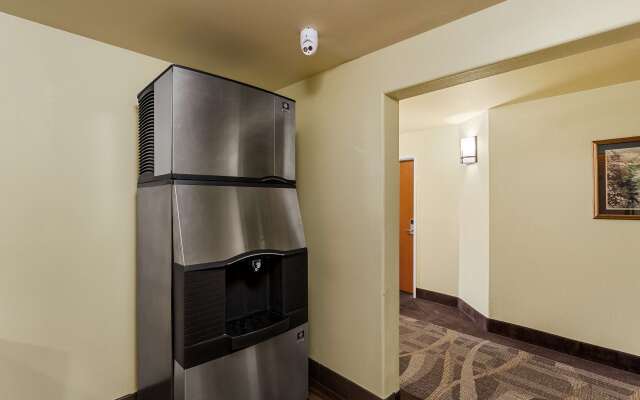 Best Western Rose Quartz Inn