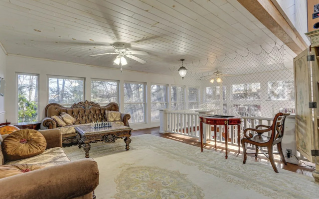 1 Mi to Lake Wallenpaupack: Spacious Poconos Villa