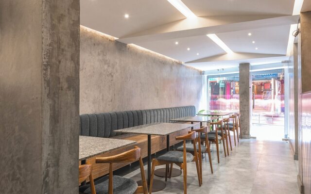 9ine Thamel Hotel