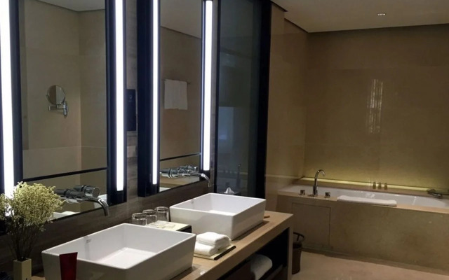 Dujiangyan Uvilla Resort Culture